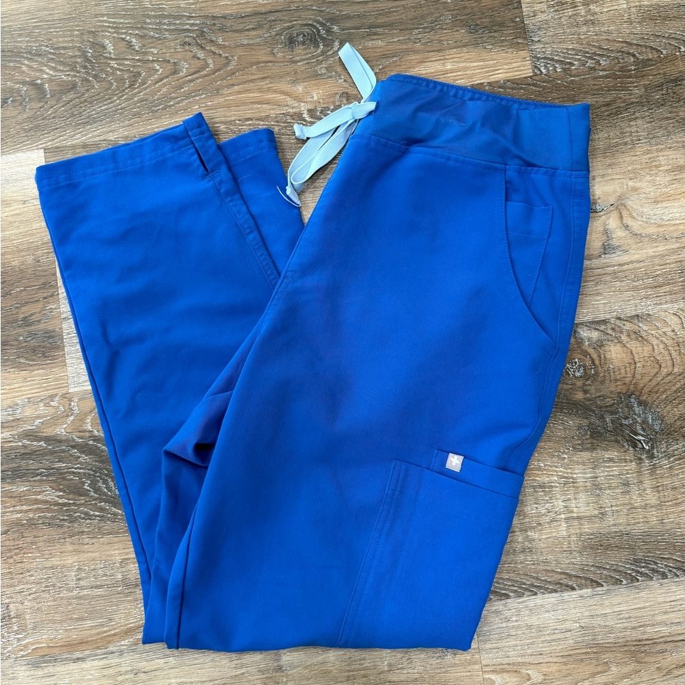 Figs Women's Vibrant Blue Cargo Pants